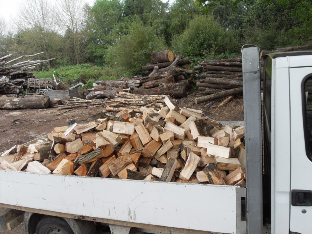 West Norfolk Firewood Firewood logs for the Kings Lynn area